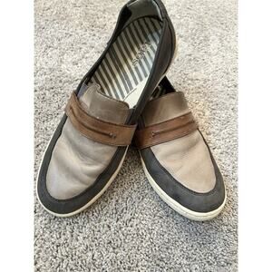 Taos Upward Brown Leather Slip On Comfort‎ Loafer Sneakers Size 9